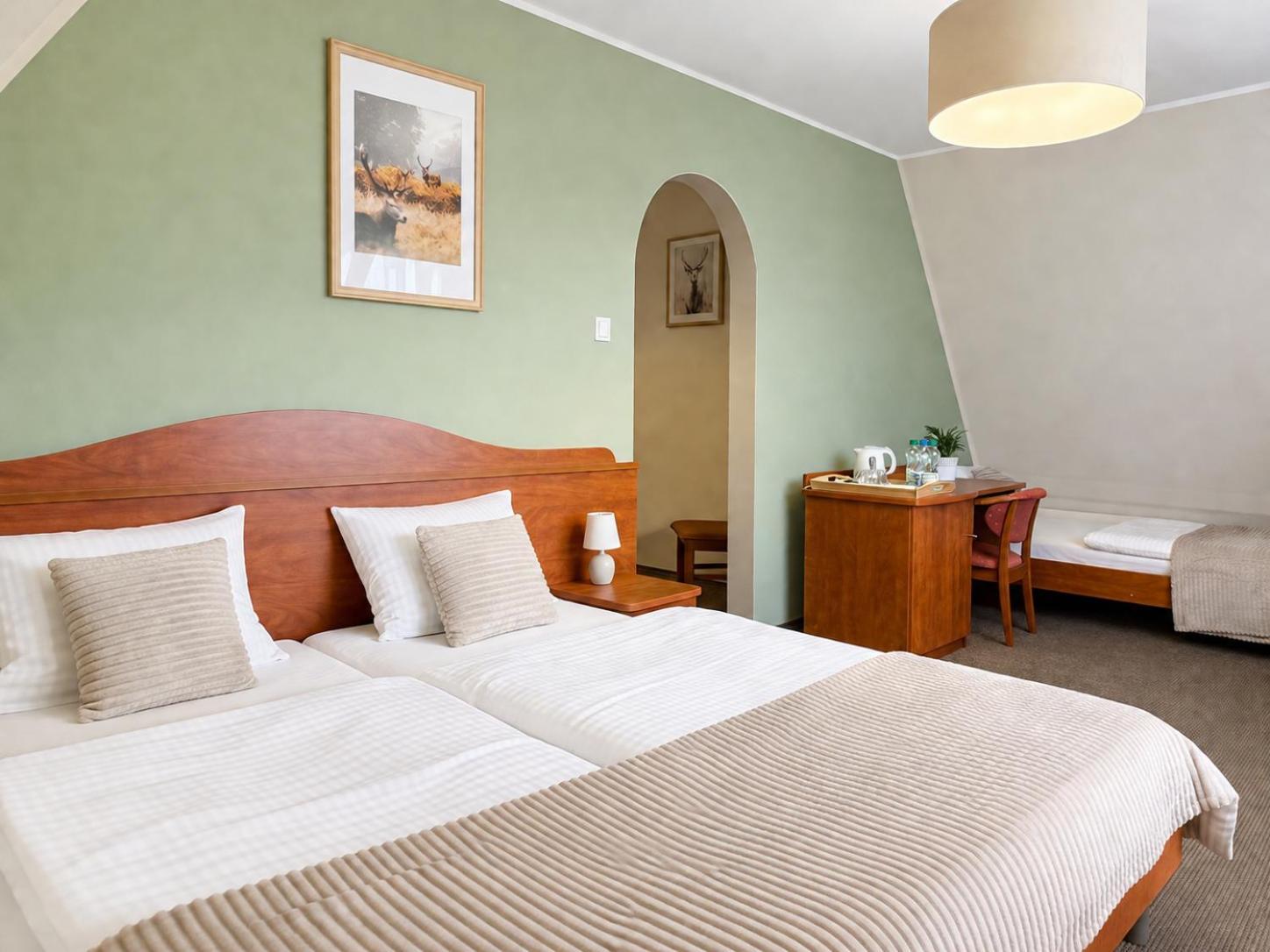 Triple Room